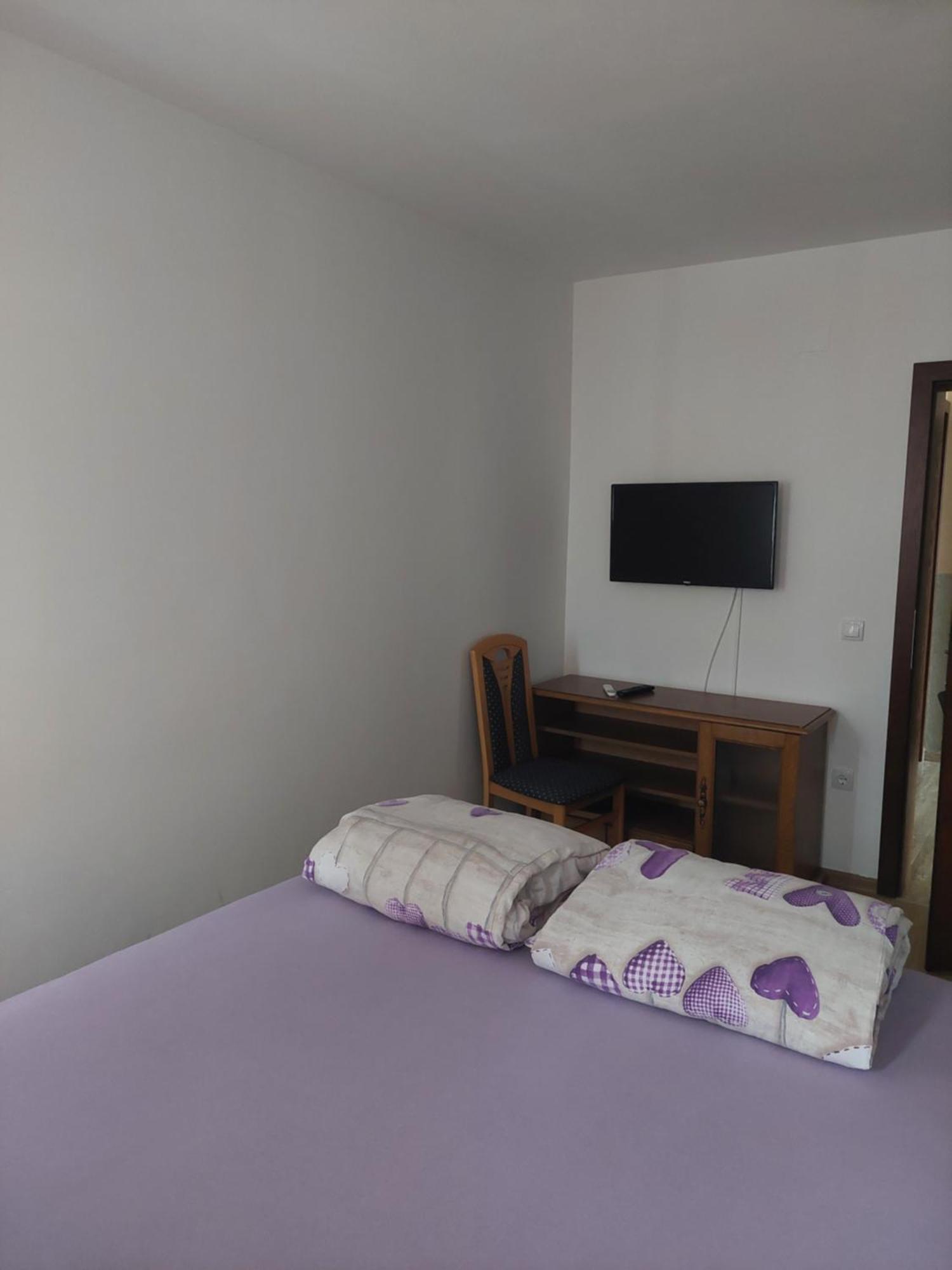 Restoran Bmb Hotell Odžak Exteriör bild