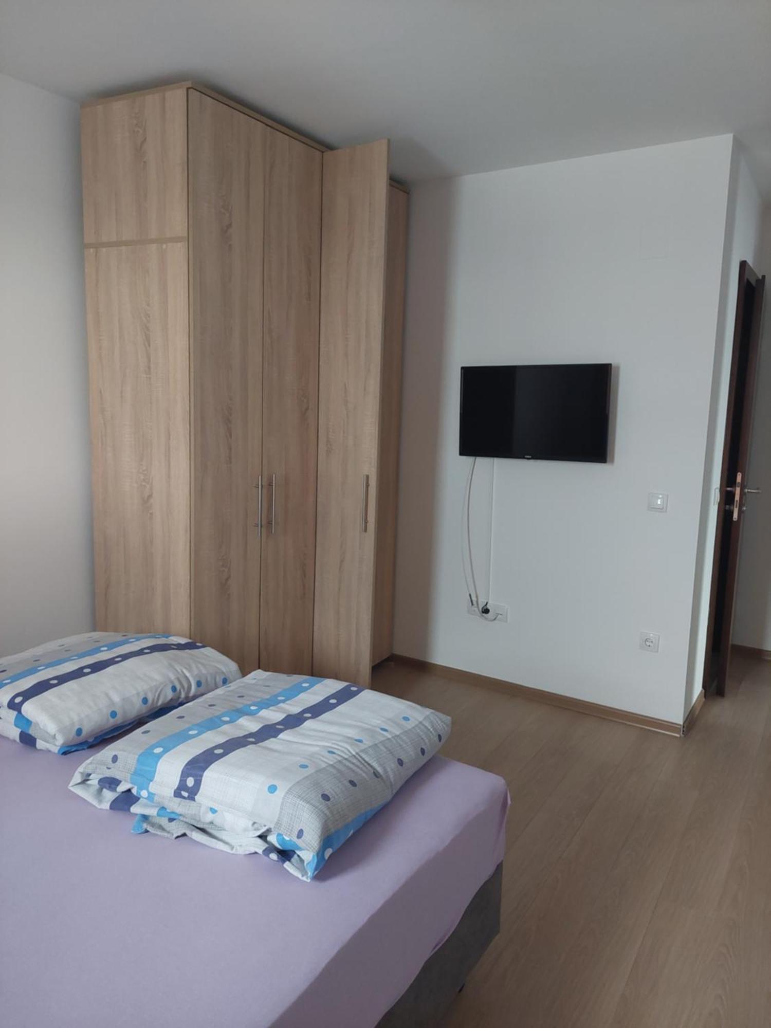 Restoran Bmb Hotell Odžak Exteriör bild
